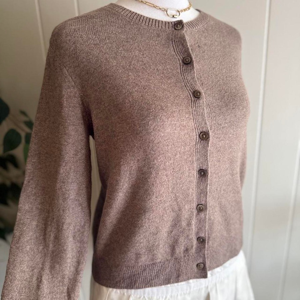 Old Navy Brown Cardigan Button Down Long Sleeves Crew Neck Women's Size Medium - Picture 4 of 8